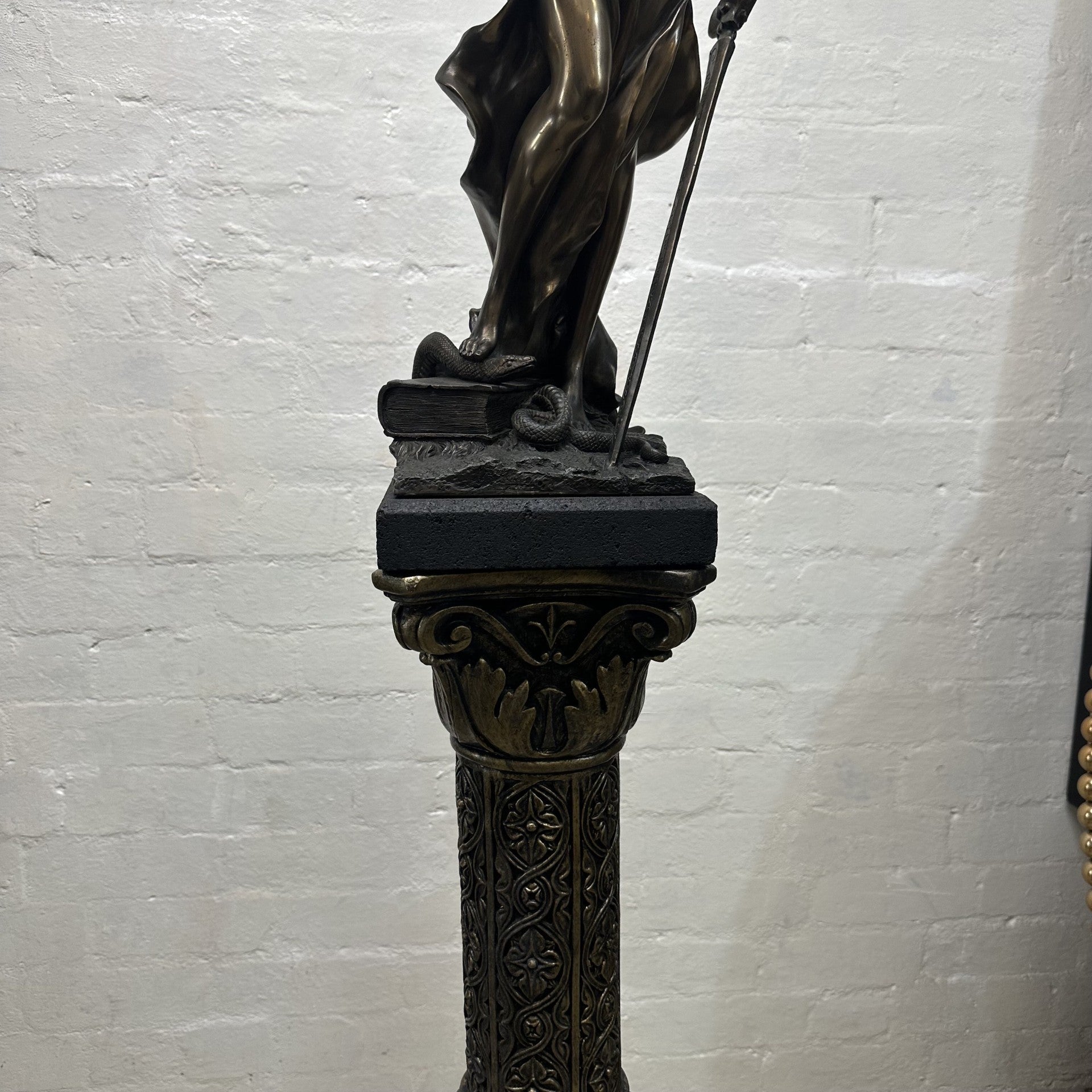 Lady of Justice Statue & Plinth - Mirror Mirror Australia